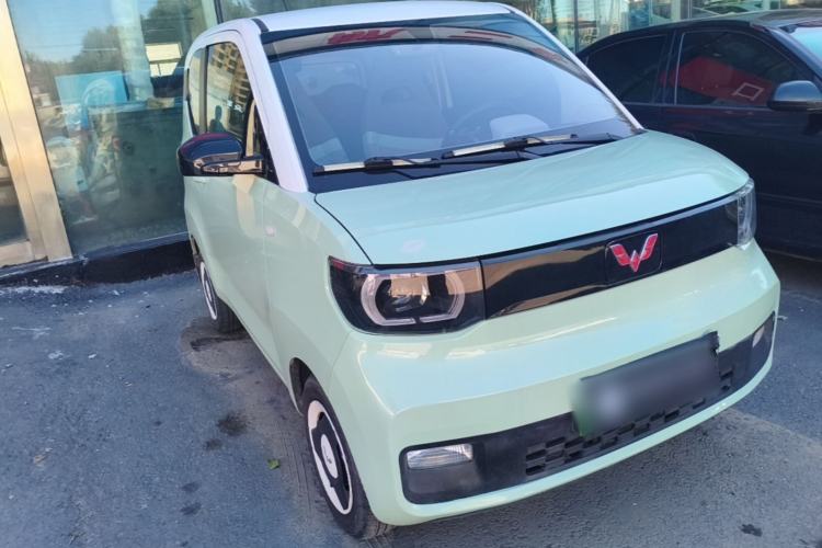 Used Wuling Hongguang MINIEV 2021 Macaron Premium Model – Lithium-NMC Front Right 45 Deg