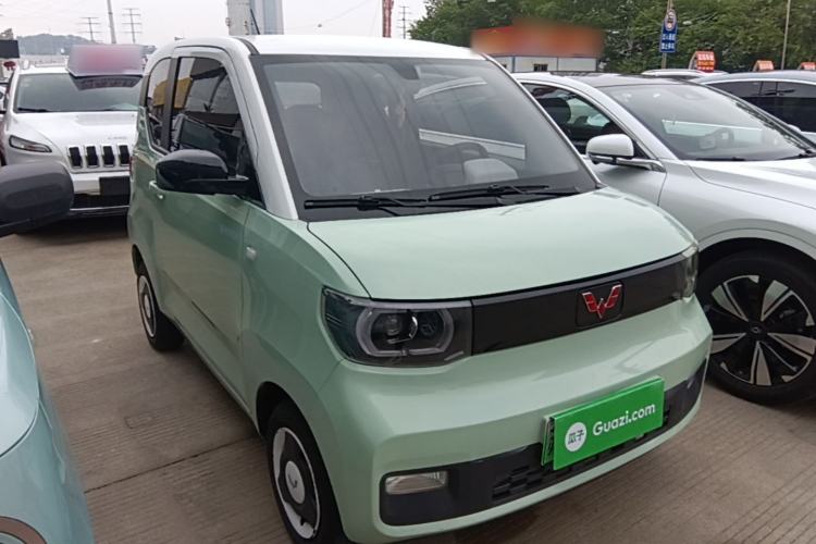 Used Wuling Hongguang MINIEV 2021 Macaron Fashion Edition Lithium-Ion Battery Front Right 45 Deg