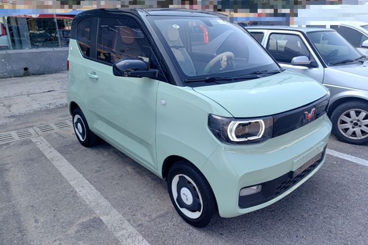 Used Wuling Hongguang MINIEV 2021 Macaron Fashion Model Lithium Iron Phosphate Front Right 45 Deg