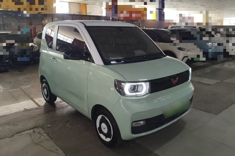 Used Wuling Hongguang MINIEV 2021 Macaron Fashion Model Lithium Iron Phosphate Front Right 45 Deg