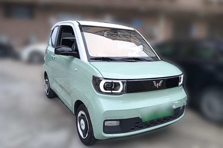 Used Wuling Hongguang MINIEV 2021 Macaron Sandwich Model 170 km Lithium Iron Phosphate Front Right 45 Deg