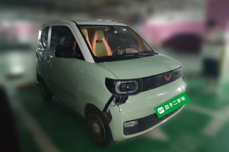 Used Wuling Hongguang MINIEV 2021 Macaron Fashion Model Lithium Iron Phosphate Front Right 45 Deg