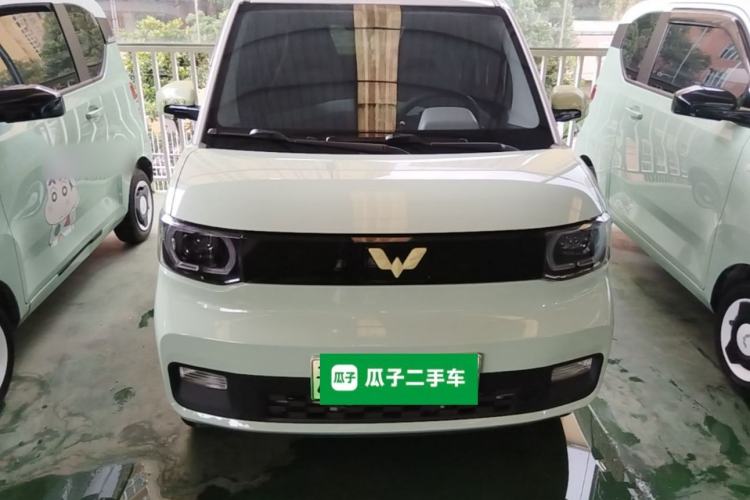 Used Wuling Hongguang MINIEV 2021 Macaron Fashion Model Lithium Iron Phosphate Front