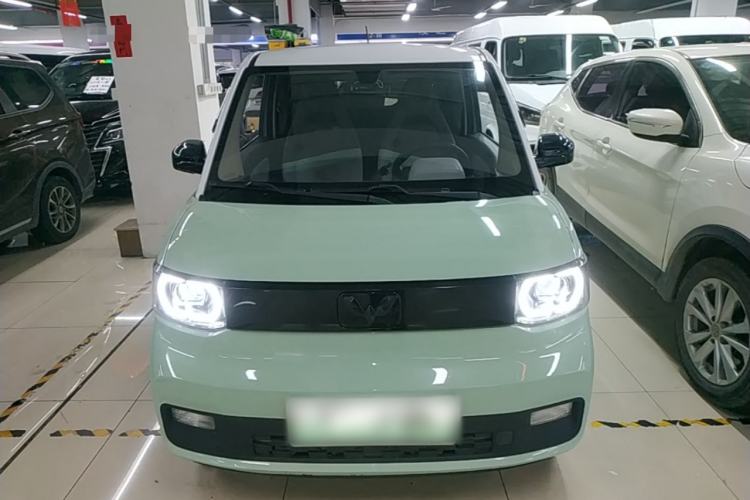 Used Wuling Hongguang MINIEV 2021 Macaron Fashion Model Lithium Iron Phosphate Front