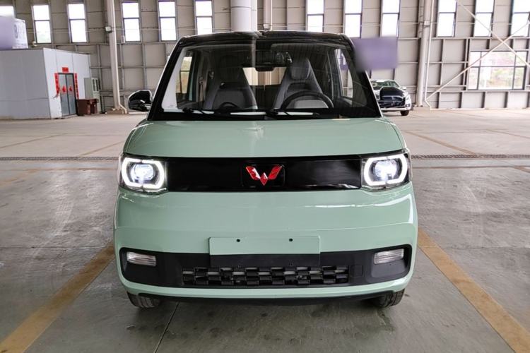Used Wuling Hongguang MINIEV 2021 Macaron Fashion Model Lithium Iron Phosphate Front