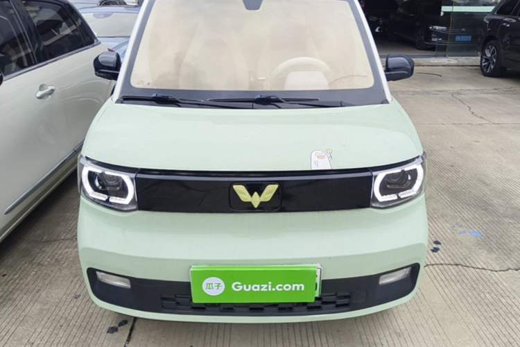 Used Wuling Hongguang MINIEV 2021 Macaron Fashion Model Lithium Iron Phosphate Front