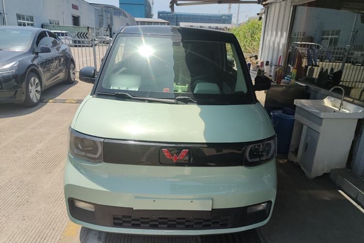 Used Wuling Hongguang MINIEV 2021 Macaron Premium Model – Lithium Iron Phosphate Front