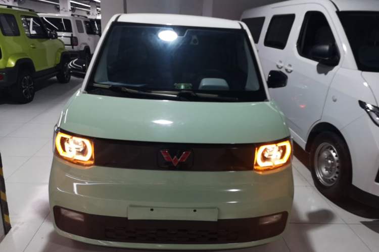 Used Wuling Hongguang MINIEV 2021 Macaron Premium Model – Lithium Iron Phosphate Front