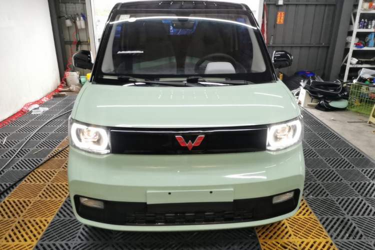 Used Wuling Hongguang MINIEV 2021 Macaron Premium Model – Lithium-NMC Front
