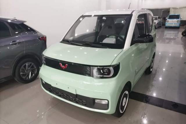 Używany Wuling Hongguang MINIEV 2021 Macaron Fashion Model Lithium Iron Phosphate