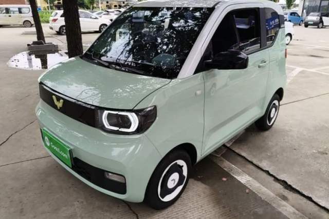 Used Wuling Hongguang MINIEV 2021 Macaron Fashion Model Lithium Iron Phosphate