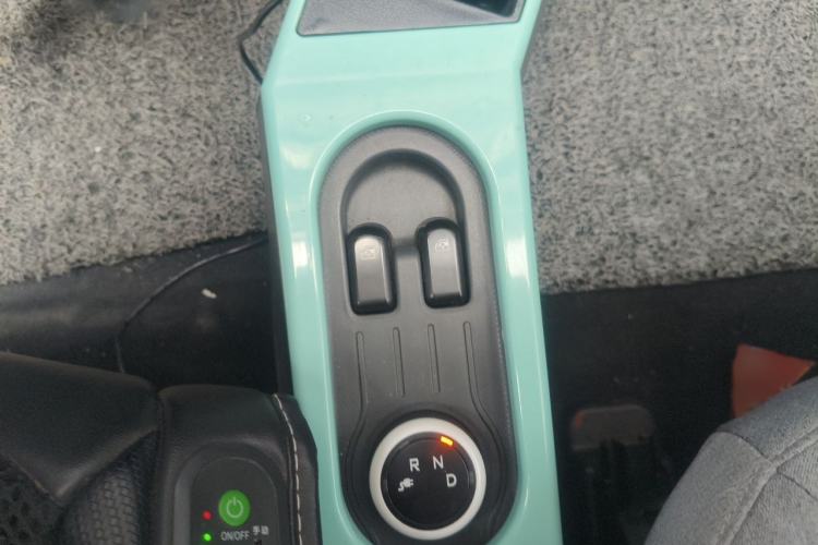 Used Wuling Hongguang MINIEV 2021 Macaron Premium Model – Lithium Iron Phosphate Gear Lever
