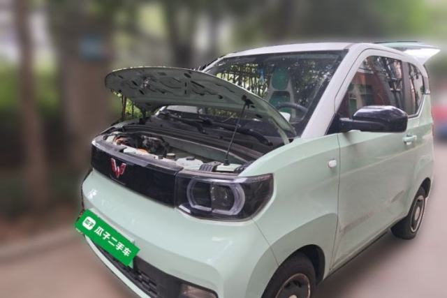 Used Wuling Hongguang MINIEV 2021 Macaron Sandwich Model 170 km Lithium Ternary