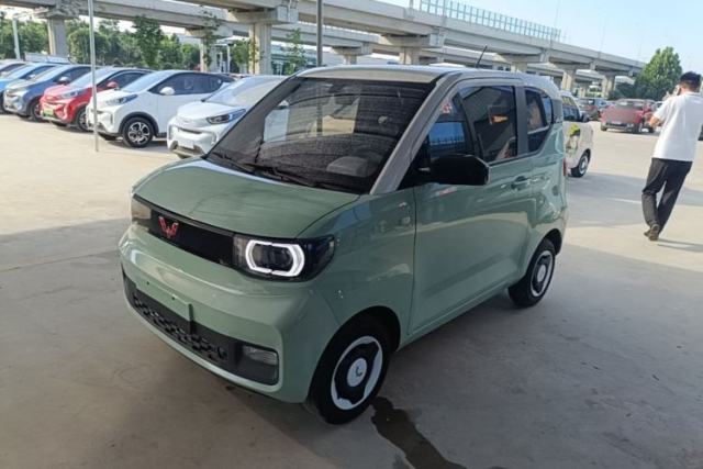 Used Wuling Hongguang MINIEV 2021 Macaron Fashion Model Lithium Iron Phosphate
