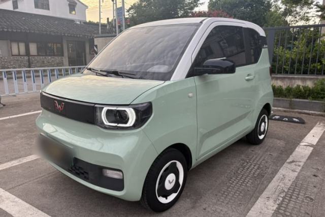 Used Wuling Hongguang MINIEV 2021 Macaron Sandwich Model 170 km Lithium Iron Phosphate