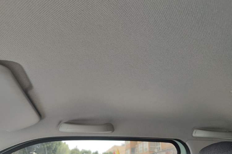 Used Wuling Hongguang MINIEV 2021 Macaron Premium Model – Lithium Iron Phosphate Headliner