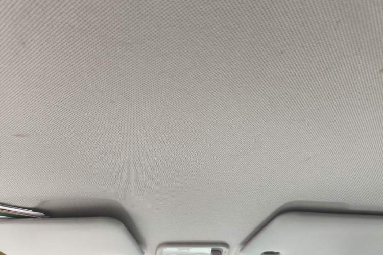 Used Wuling Hongguang MINIEV 2021 Macaron Premium Model – Lithium Iron Phosphate Headliner