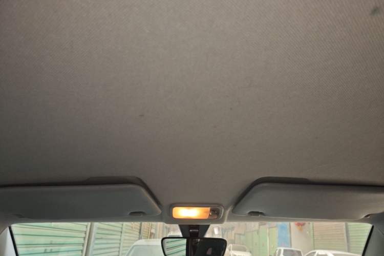 Used Wuling Hongguang MINIEV 2021 Macaron Fashion Model Lithium Iron Phosphate Headliner