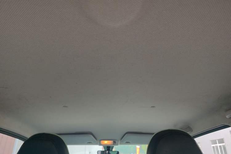 Used Wuling Hongguang MINIEV 2021 Macaron Fashion Model Lithium Iron Phosphate Headliner