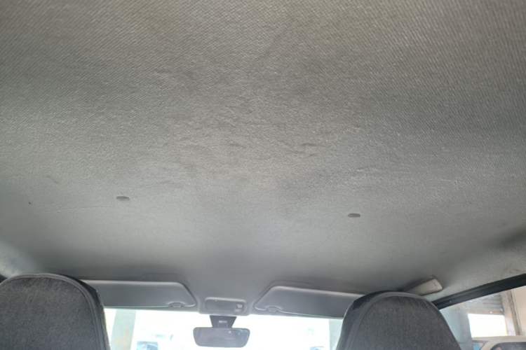 Used Wuling Hongguang MINIEV 2021 Macaron Fashion Model Lithium Iron Phosphate Headliner