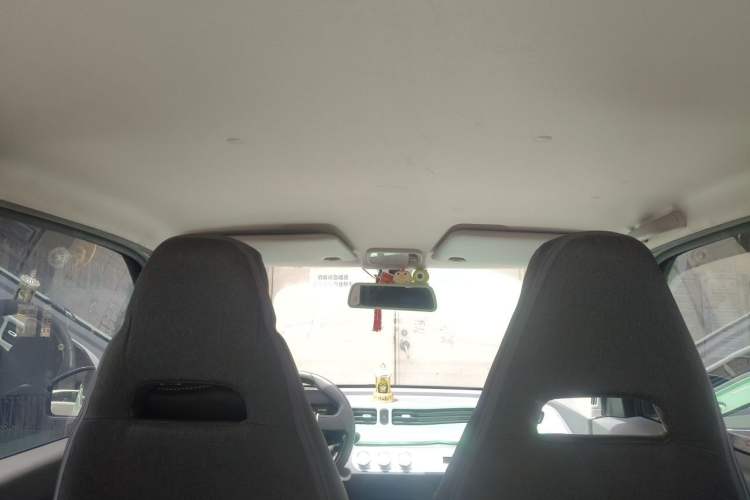 Used Wuling Hongguang MINIEV 2021 Macaron Premium Model – Lithium Iron Phosphate Headliner
