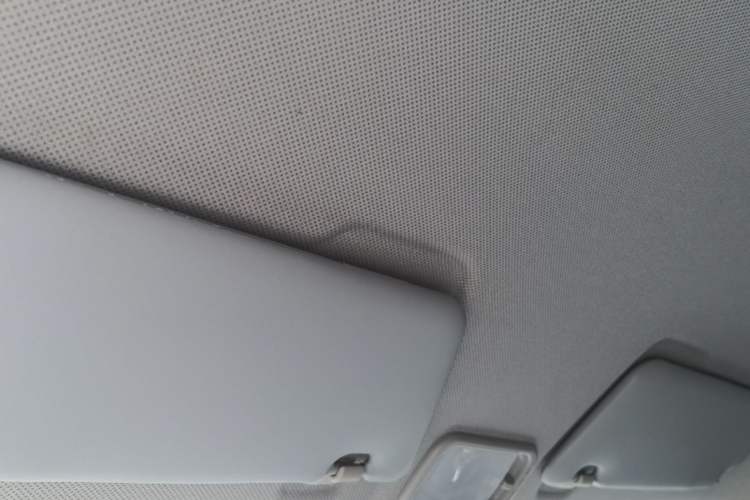 Used Wuling Hongguang MINIEV 2021 Macaron Fashion Model Lithium Iron Phosphate Headliner