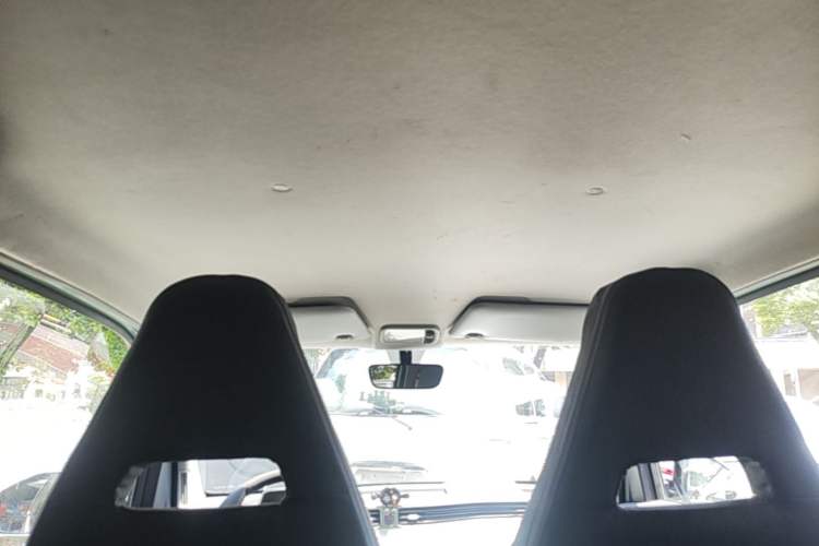 Used Wuling Hongguang MINIEV 2021 Macaron Premium Model – Lithium Iron Phosphate Headliner