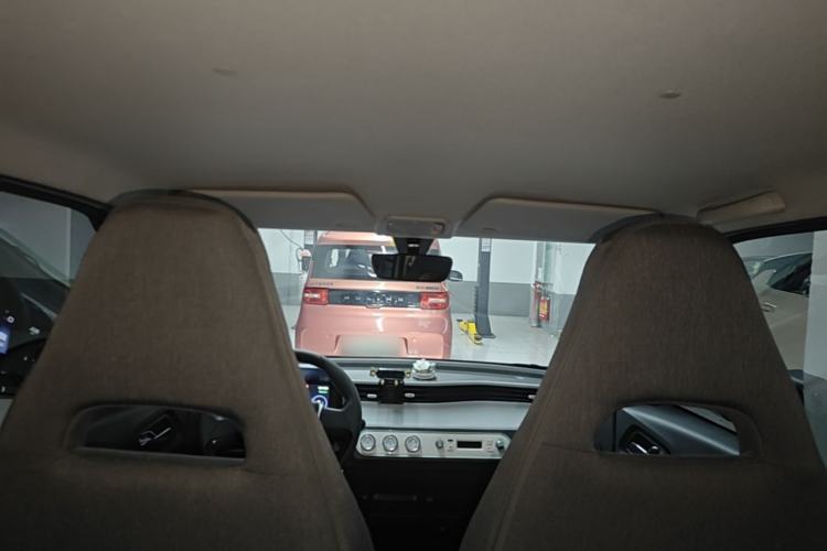 Used Wuling Hongguang MINIEV 2021 Macaron Premium Model – Lithium Iron Phosphate Headliner