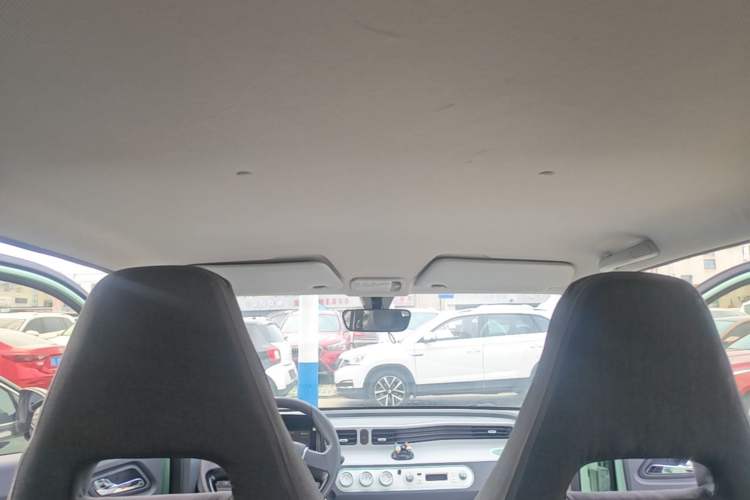 Used Wuling Hongguang MINIEV 2021 Macaron Premium Model – Lithium Iron Phosphate Headliner