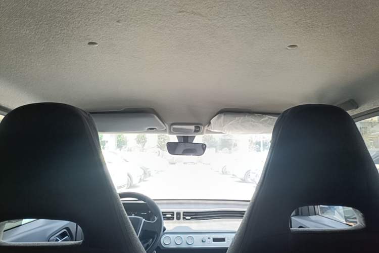 Used Wuling Hongguang MINIEV 2021 Macaron Fashion Model Lithium Iron Phosphate Headliner