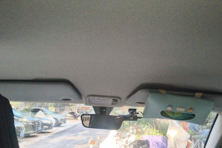 Used Wuling Hongguang MINIEV 2021 Macaron Premium Model – Lithium Iron Phosphate Headliner