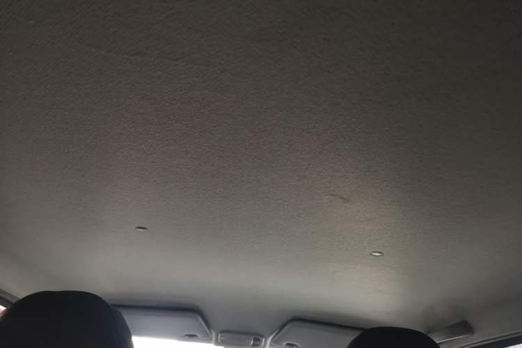 Used Wuling Hongguang MINIEV 2021 Macaron Premium Model – Lithium Iron Phosphate Headliner