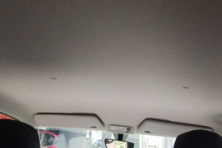 Used Wuling Hongguang MINIEV 2021 Macaron Fashion Model Lithium Iron Phosphate Headliner