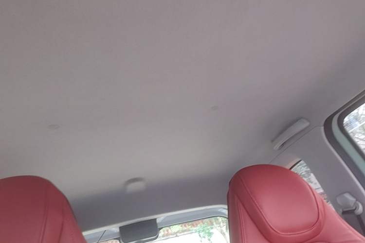 Used Wuling Hongguang MINIEV 2021 Macaron Fashion Model Lithium Iron Phosphate Headliner