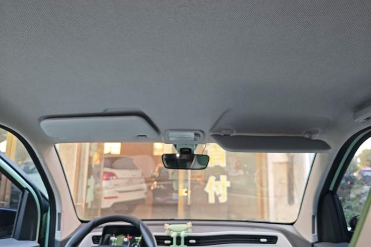 Used Wuling Hongguang MINIEV 2021 Macaron Premium Model – Lithium Iron Phosphate Headliner