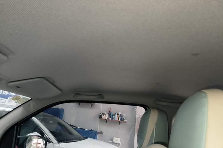Used Wuling Hongguang MINIEV 2021 Macaron Premium Model – Lithium Iron Phosphate Headliner
