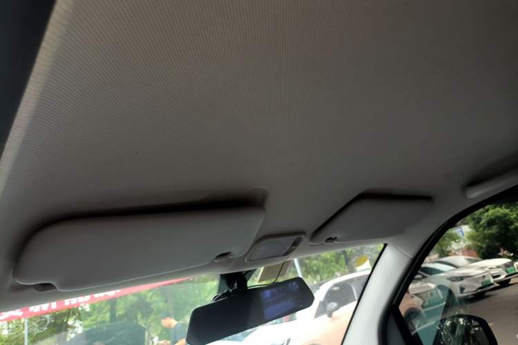Used Wuling Hongguang MINIEV 2021 Macaron Premium Model – Lithium Iron Phosphate Headliner
