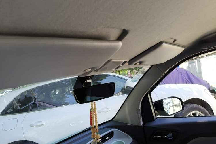 Used Wuling Hongguang MINIEV 2021 Macaron Premium Model – Lithium Iron Phosphate Headliner