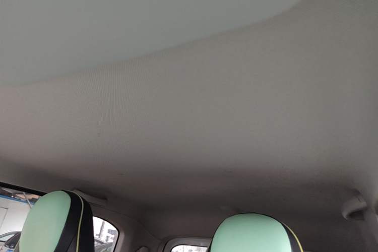 Used Wuling Hongguang MINIEV 2021 Macaron Fashion Model Lithium Iron Phosphate Headliner