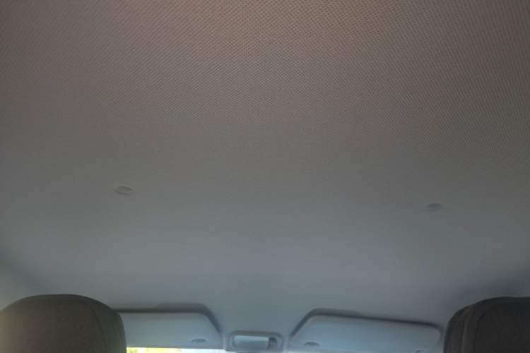 Used Wuling Hongguang MINIEV 2021 Macaron Fashion Model Lithium Iron Phosphate Headliner