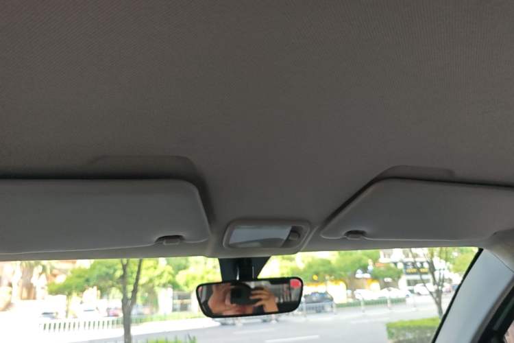 Used Wuling Hongguang MINIEV 2021 Macaron Fashion Model Lithium Iron Phosphate Headliner