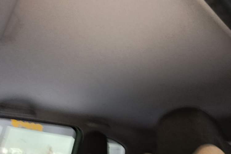 Used Wuling Hongguang MINIEV 2021 Macaron Premium Model – Lithium Iron Phosphate Headliner