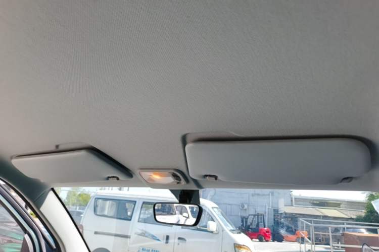 Used Wuling Hongguang MINIEV 2021 Macaron Fashion Model Lithium Iron Phosphate Headliner