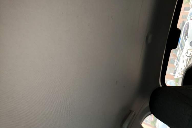 Used Wuling Hongguang MINIEV 2021 Macaron Premium Model – Lithium Iron Phosphate Headliner