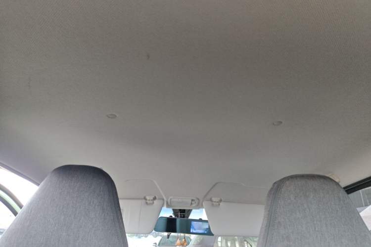 Used Wuling Hongguang MINIEV 2021 Macaron Fashion Model Lithium Iron Phosphate Headliner
