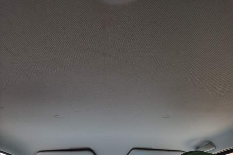 Used Wuling Hongguang MINIEV 2021 Macaron Fashion Model Lithium Iron Phosphate Headliner