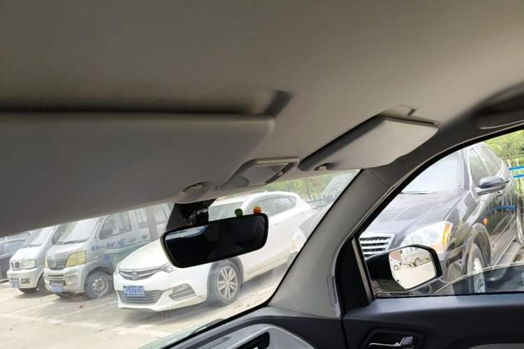 Used Wuling Hongguang MINIEV 2021 Macaron Premium Model – Lithium Iron Phosphate Headliner