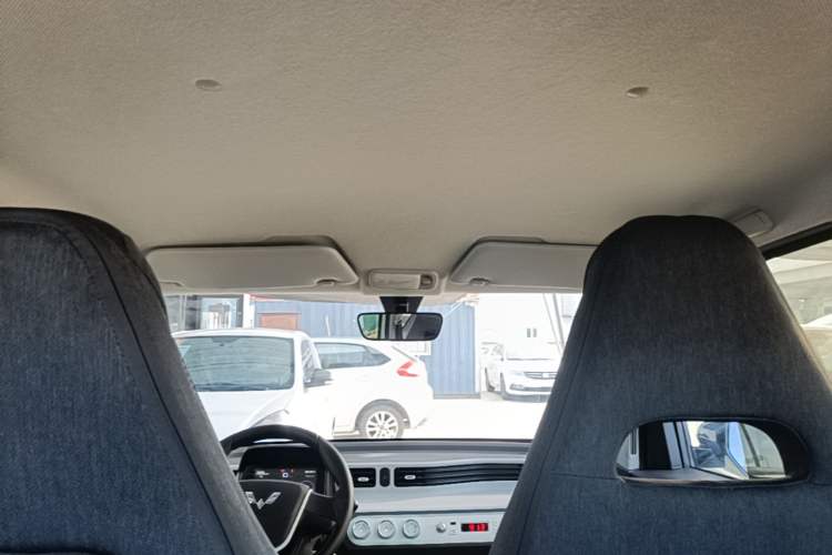 Used Wuling Hongguang MINIEV 2021 Macaron Fashion Model Lithium Iron Phosphate Headliner