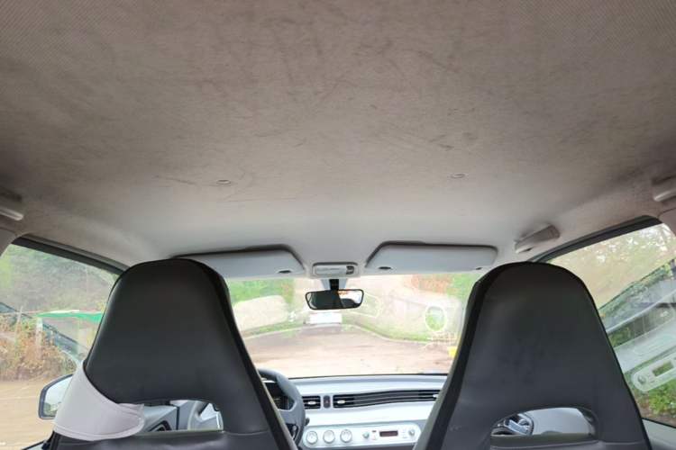 Used Wuling Hongguang MINIEV 2021 Macaron Fashion Model Lithium Iron Phosphate Headliner