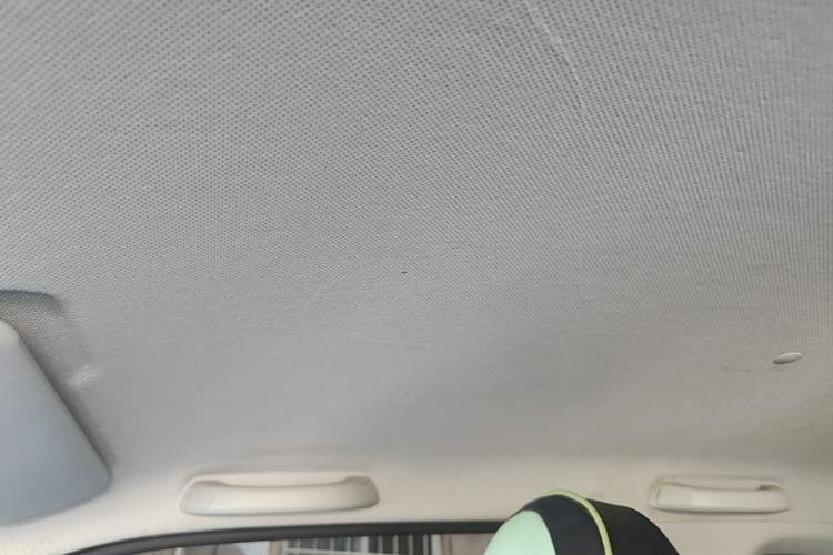 Used Wuling Hongguang MINIEV 2021 Macaron Fashion Model Lithium Iron Phosphate Headliner